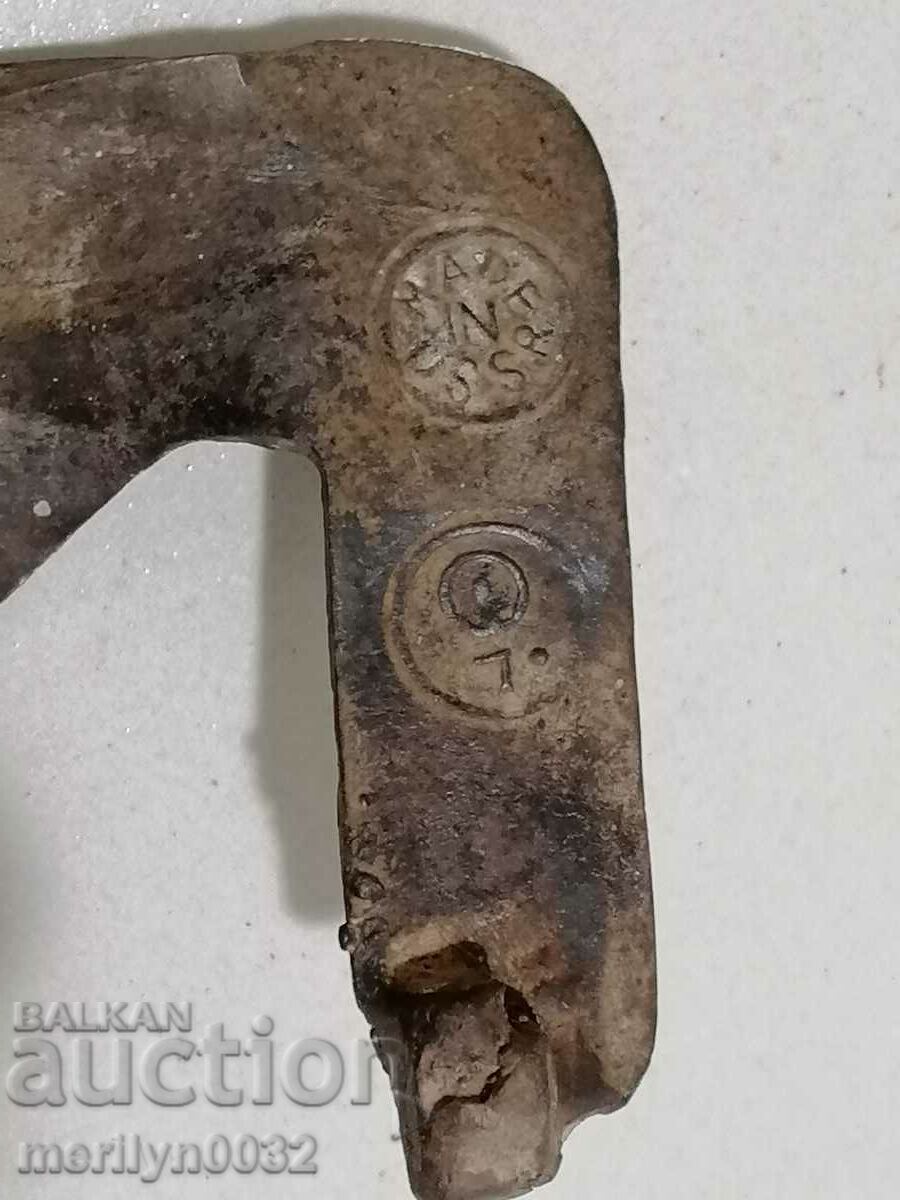 Delivery of Old hand-forged mowing hair, wrought iron Delivery of Old hand-forged mowing hair, wrought iron