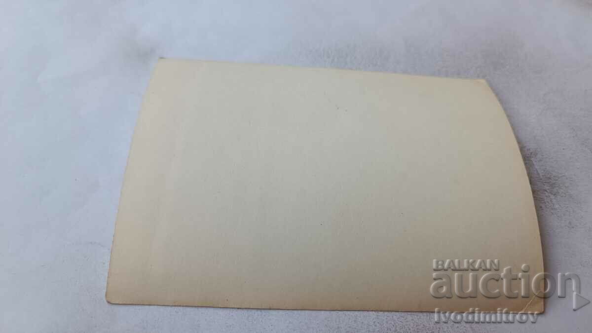 Φωτογραφία Άνδρες στην παραλία με τιμή € 1.35 | 2.64 BGN Φωτογραφία Άνδρες στην παραλία με τιμή € 1.35 | 2.64 BGN