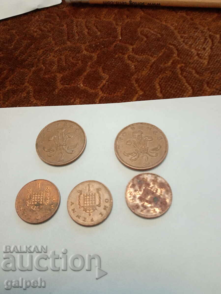 GREAT BRITAIN COINS - 1989,94,2005,08 - 5 pcs. - BGN 2 with price 2.00 BGN | € 1.02