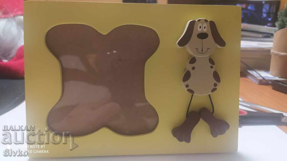 Auction Photo frame, new, with a puppy Auction Photo frame, new, with a puppy