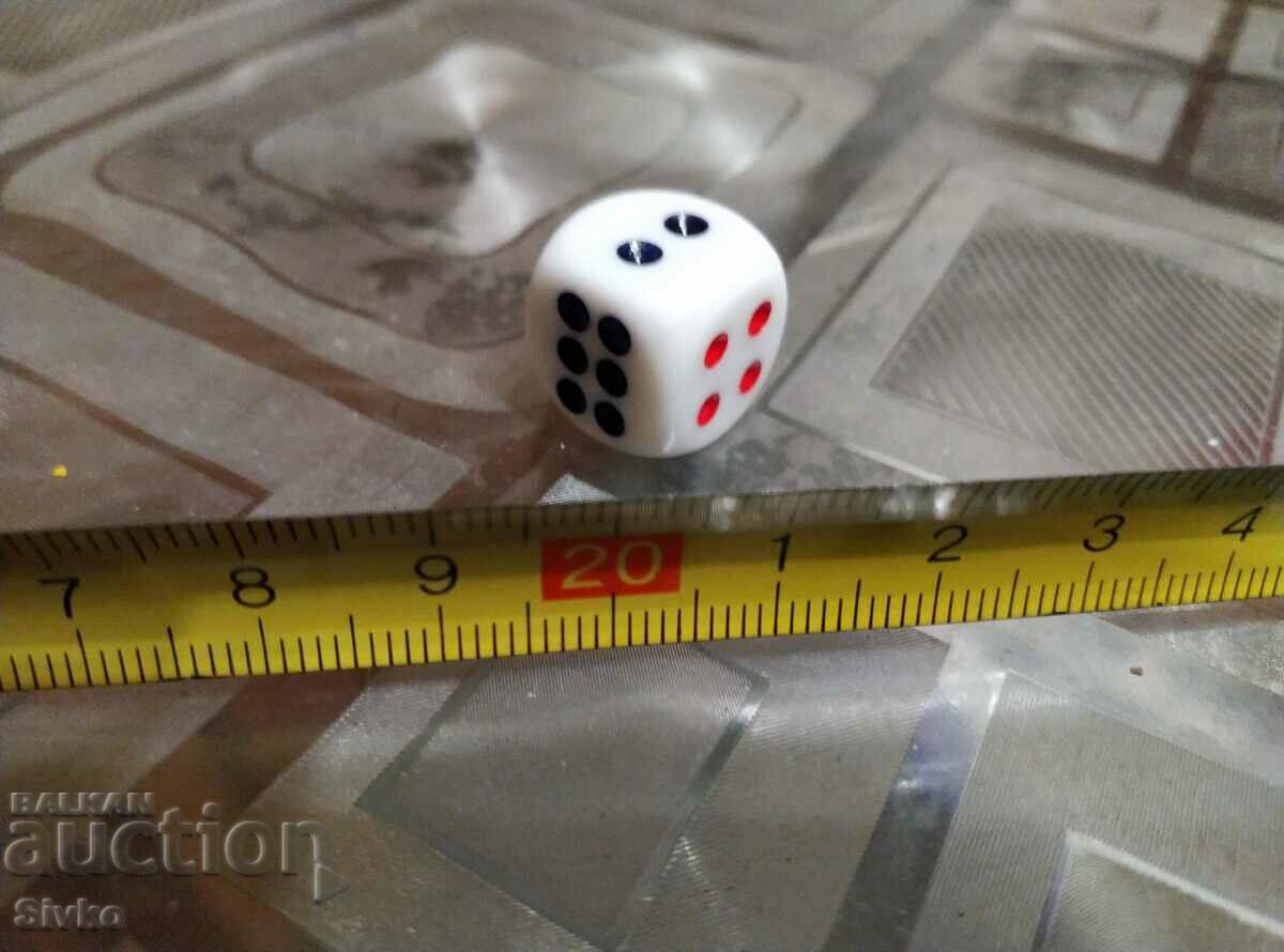 Dice white colored numbers