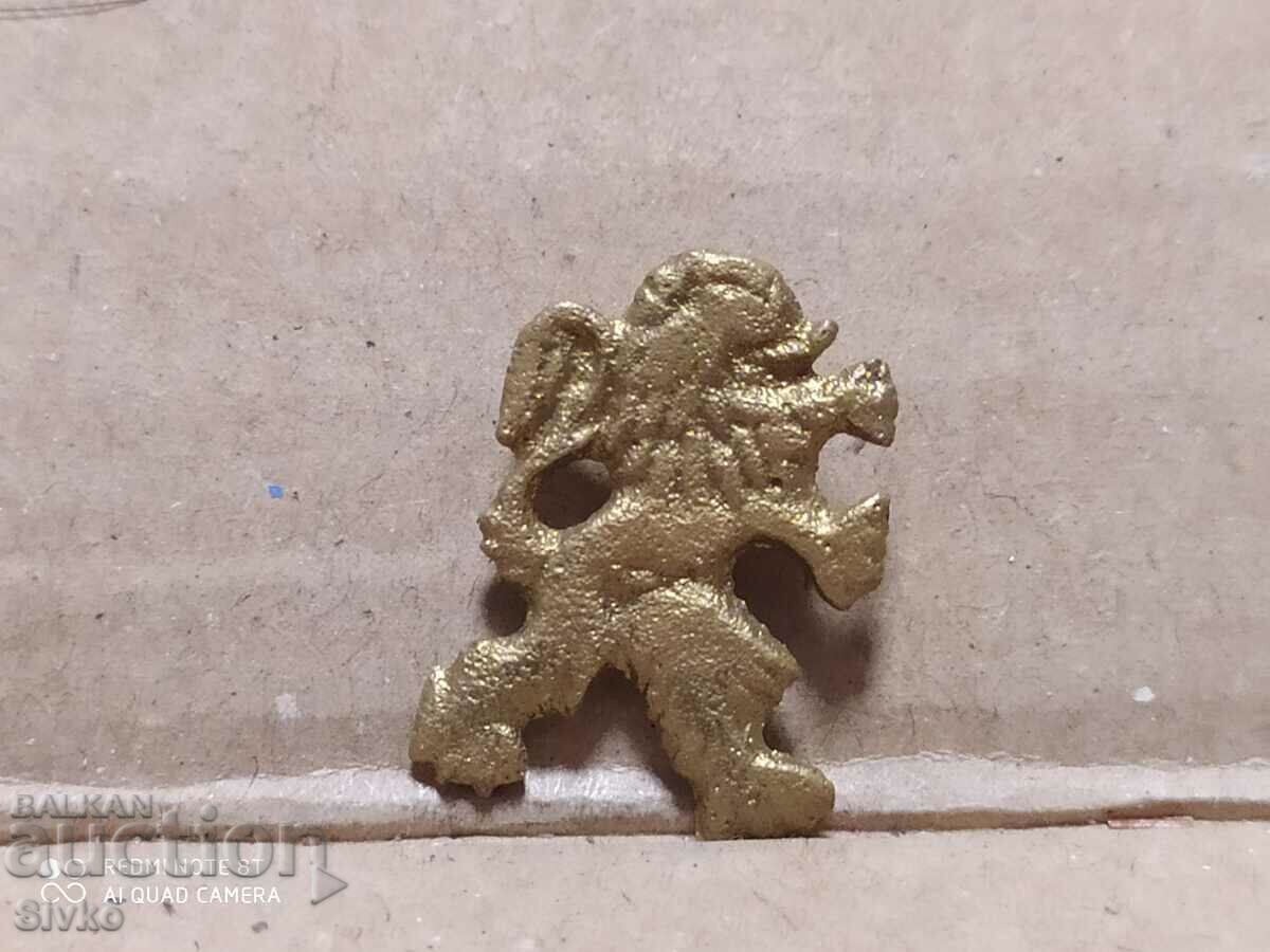 Lion cockade with price 2.99 BGN | € 1.53 Lion cockade with price 2.99 BGN | € 1.53