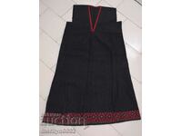 Bătrân de cârpă pentru femei cu rochie șezlong brodat manual,