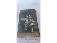 Carte poștală Fetiță și băiețel 1917 Ts K