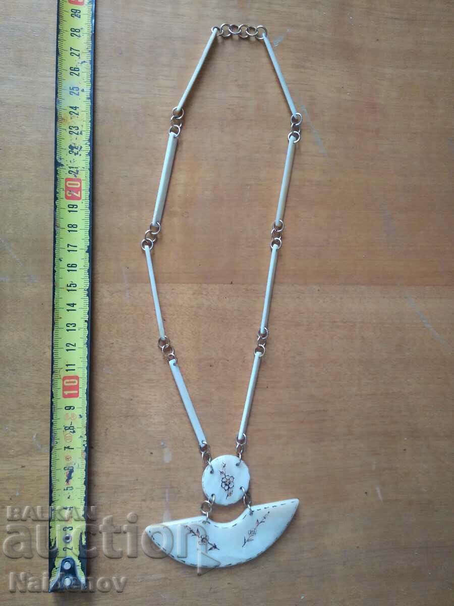 Cuba Hueso bone necklace