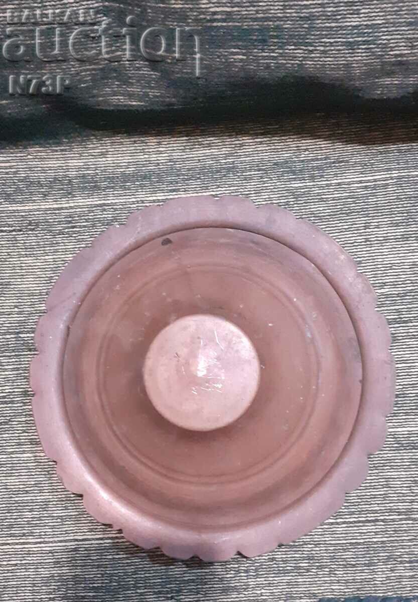 OLD COPPER POT. LID. BAKER. with price 40.00 BGN | € 20.45 OLD COPPER POT. LID. BAKER. with price 40.00 BGN | € 20.45