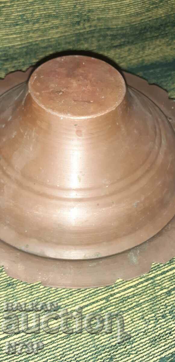 OLD COPPER POT. LID. BAKER. - 5 OLD COPPER POT. LID. BAKER. - 5