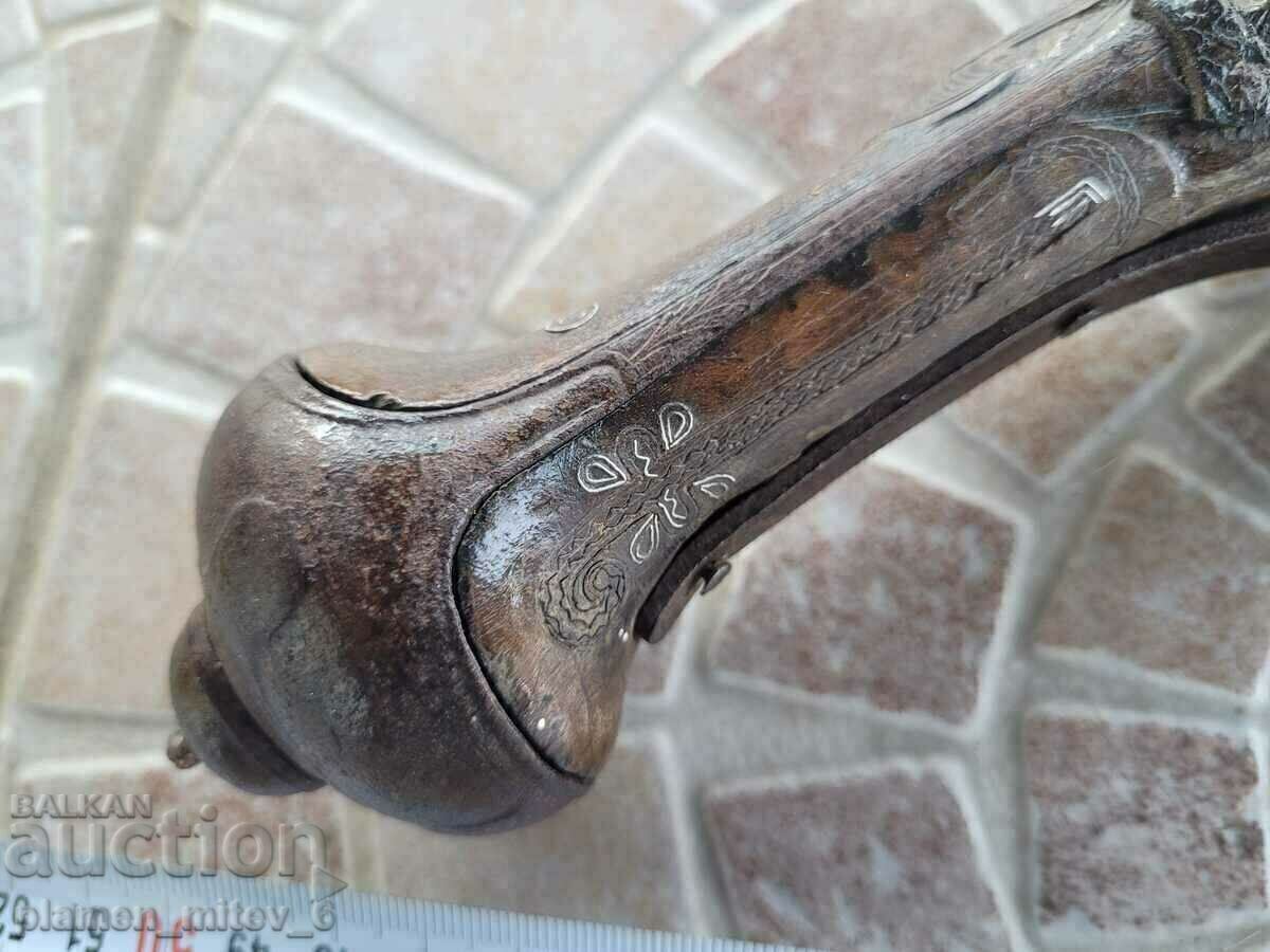 gun, pishtov, flint, euzalia with price 1100.00 BGN | € 562.42