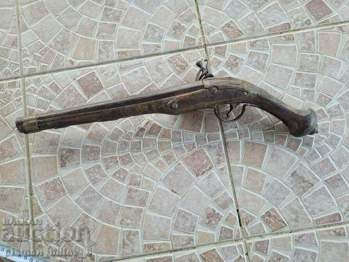 gun, pishtov, flint, euzalia - 5 gun, pishtov, flint, euzalia - 5
