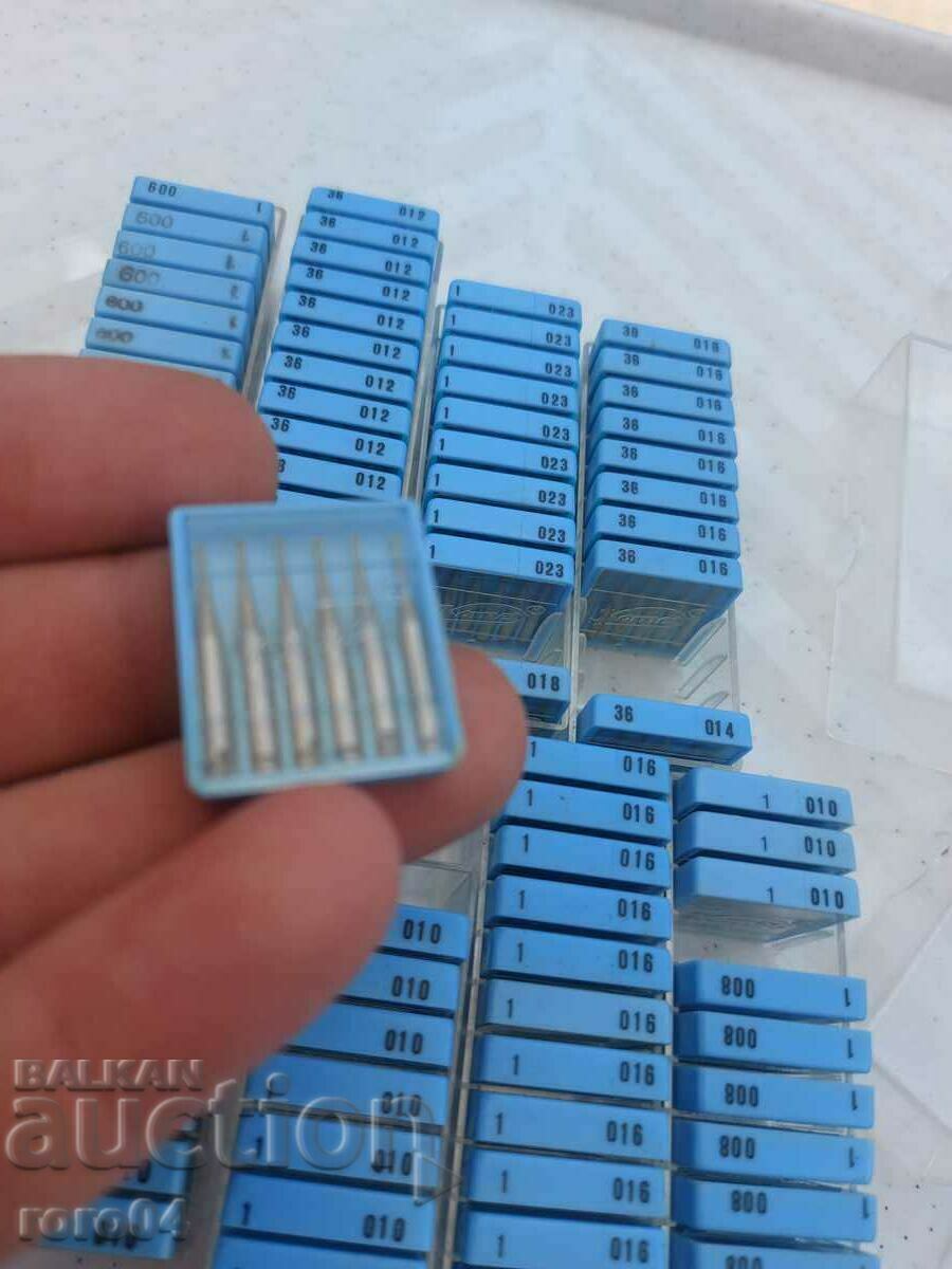 Auction  DENTAL TOOLS - COMET - NEW