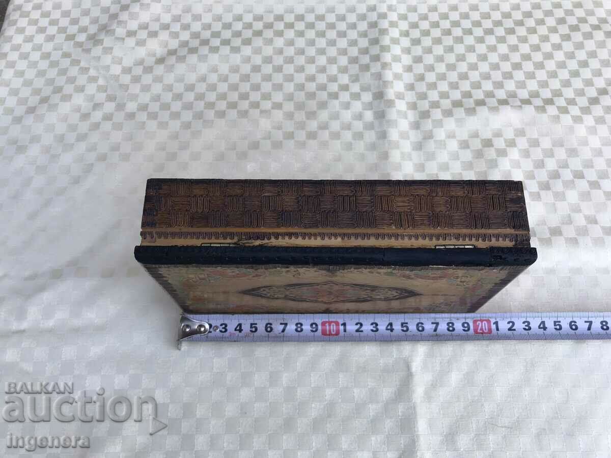 WOOD ANTIQUE CIGARETTE BOX PYROGRAPH DRAWING - 5 WOOD ANTIQUE CIGARETTE BOX PYROGRAPH DRAWING - 5