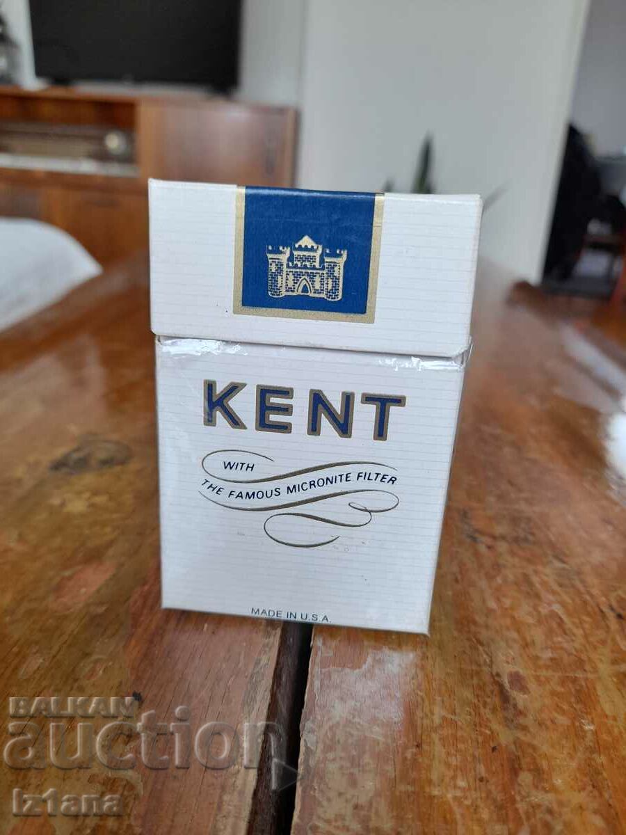 An old Kent cigarette box