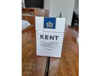 O veche cutie de țigări Kent