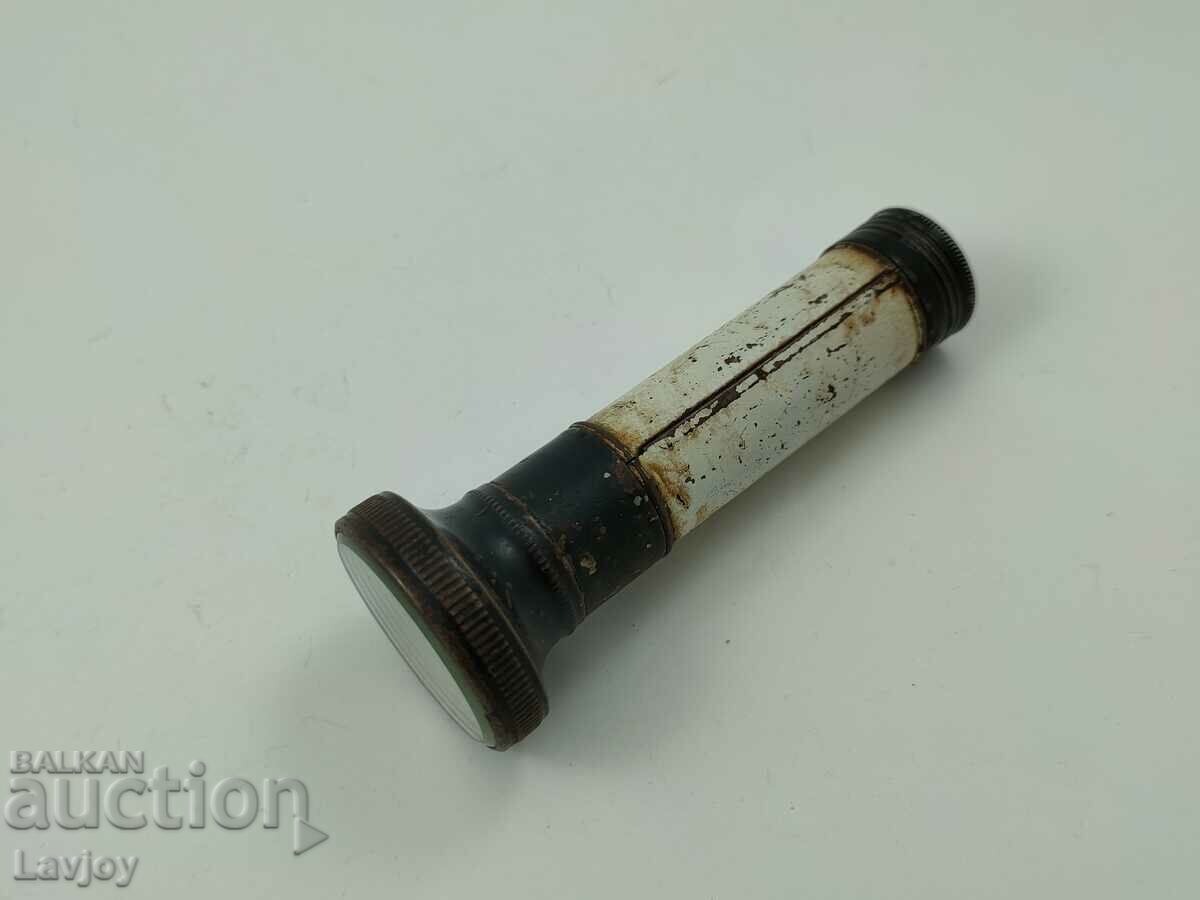 A small WW1 era pocket flashlight - 5