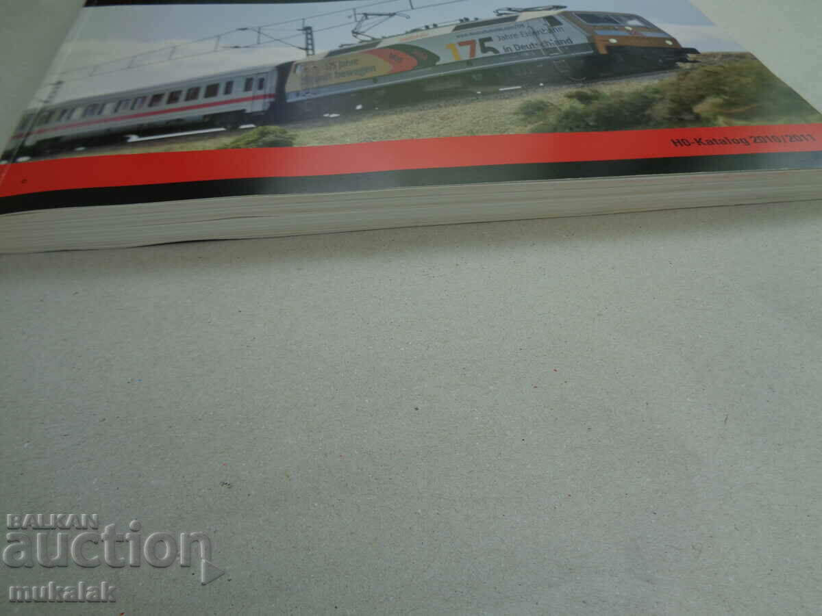 MARKLIN CATALOG 2010/2011 TRAIN CARS HO MODEL LOCOMOTIVE - 7 MARKLIN CATALOG 2010/2011 TRAIN CARS HO MODEL LOCOMOTIVE - 7