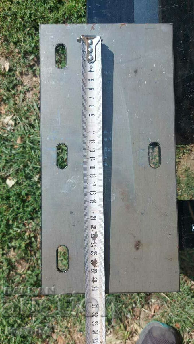 Auction LASER CUT STEEL PLATE Auction LASER CUT STEEL PLATE