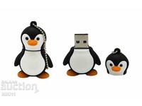 Sticla de 32 gb. Pinguin, stick USB