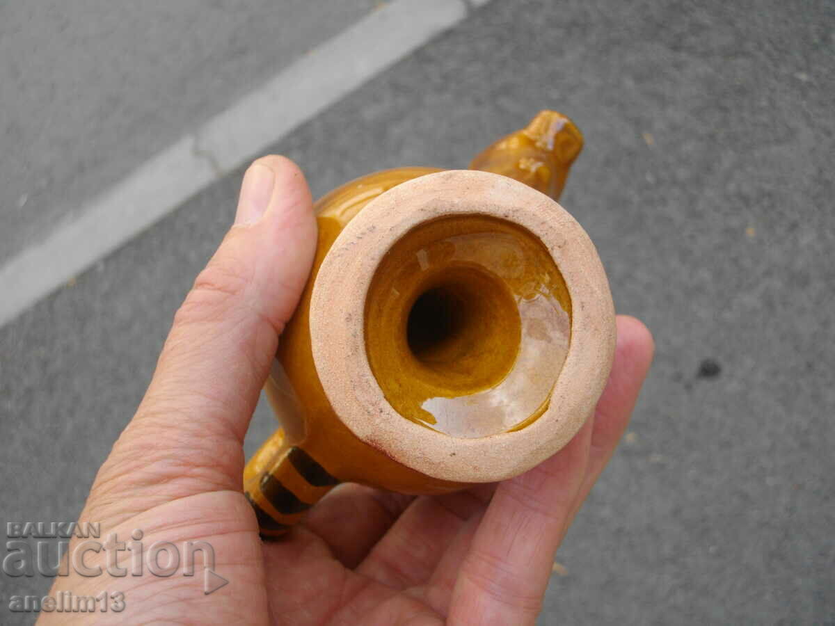 OLD PITCHER PITCHER - 6 OLD PITCHER PITCHER - 6