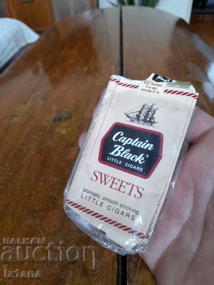 An old box of Captain Black cigarettes with price 28.00 BGN | € 14.32