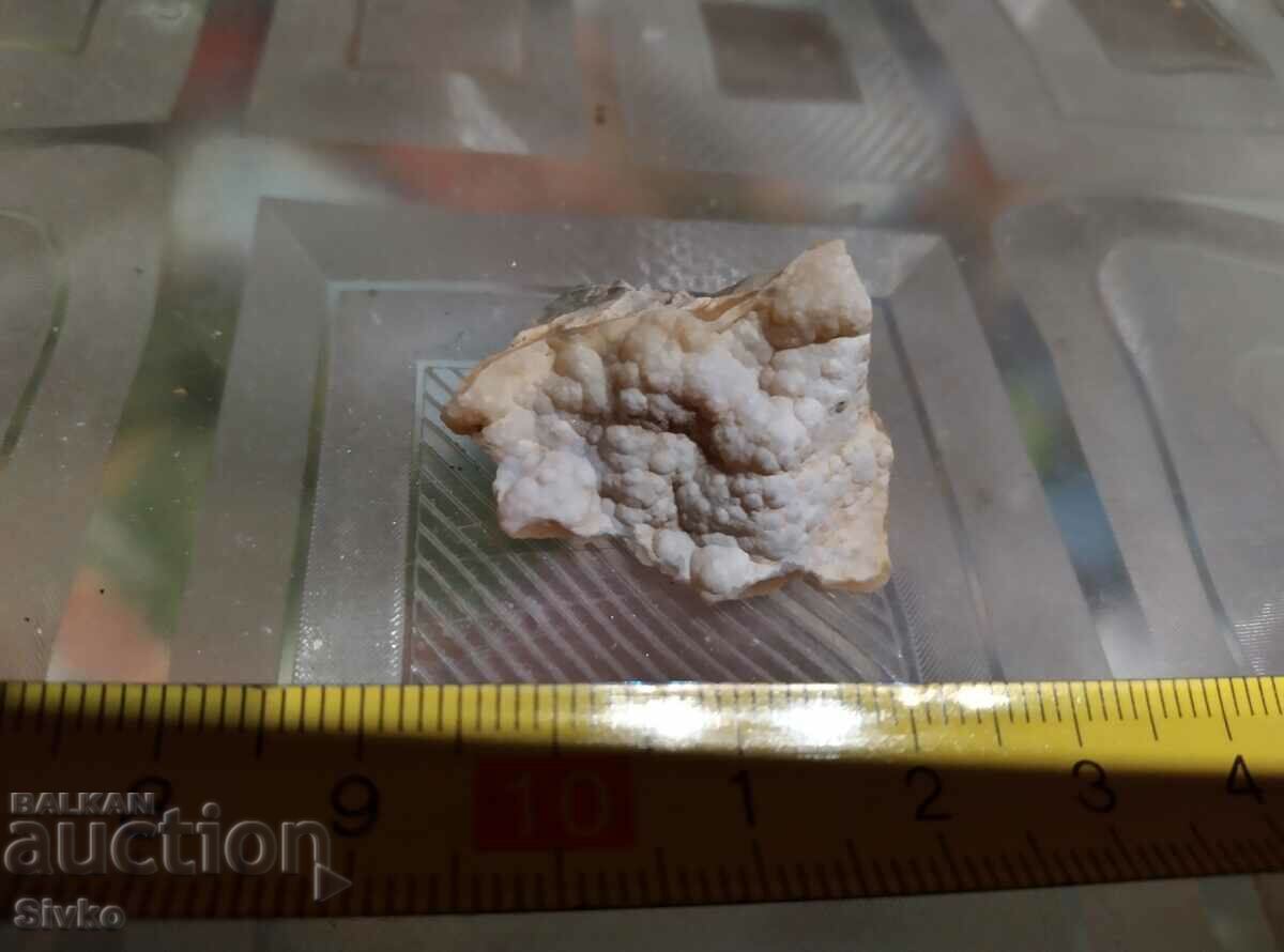 Mineralul 6 cu preț 0.99 BGN | € 0.51 Mineralul 6 cu preț 0.99 BGN | € 0.51