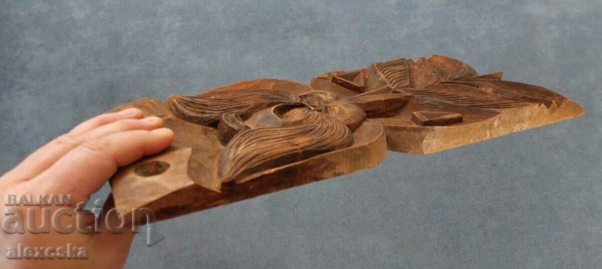 Licitație sculptură în lemn vechi Licitație sculptură în lemn vechi