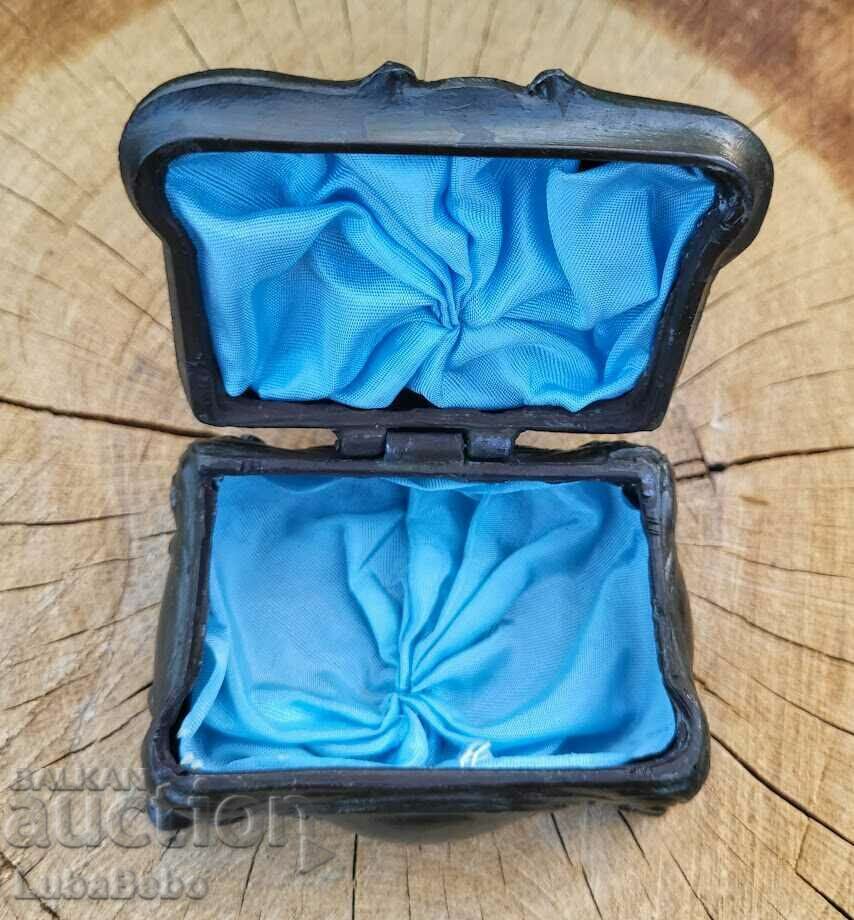 Classic jewelry box in Art Nouveau style - 7 Classic jewelry box in Art Nouveau style - 7