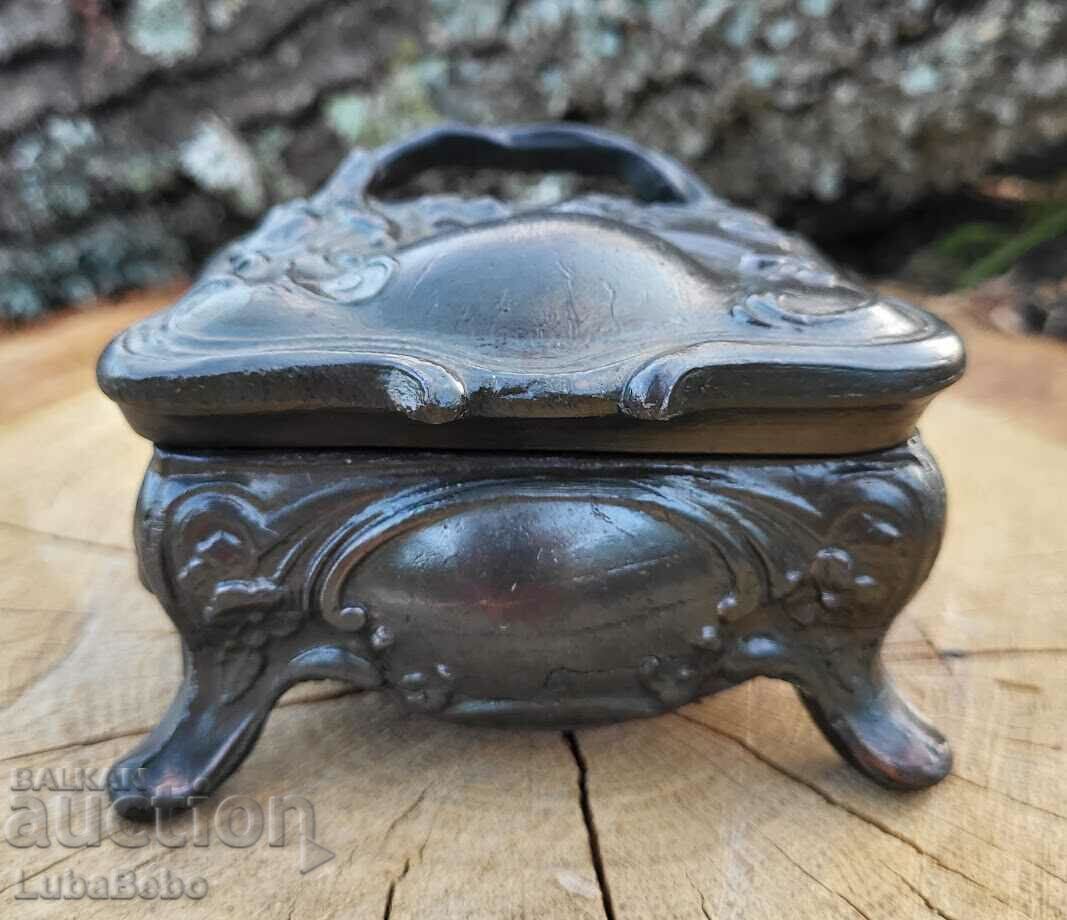 Classic jewelry box in Art Nouveau style