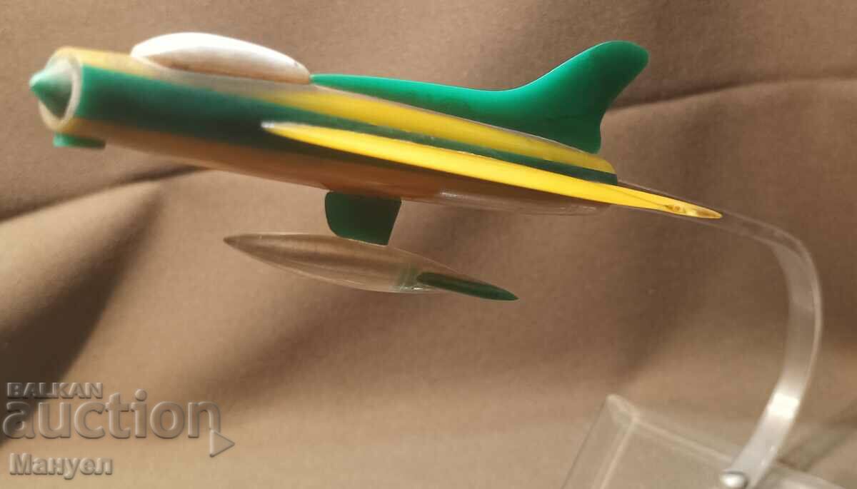 MiG-21 aircraft model. with price 59.90 BGN | € 30.63 MiG-21 aircraft model. with price 59.90 BGN | € 30.63