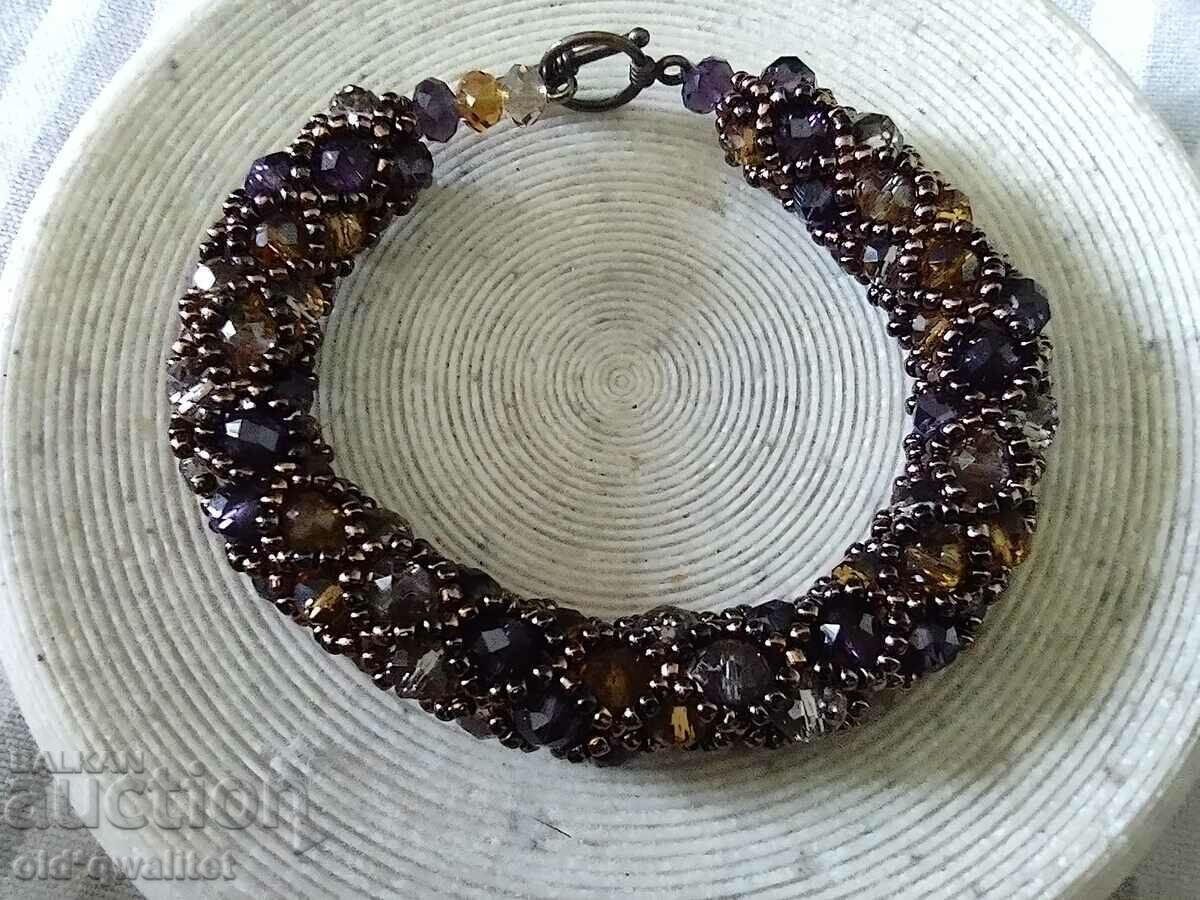 Κρυστάλλινο βραχιόλι, πολύ όμορφο με τιμή 50.00 BGN | € 25.56 Κρυστάλλινο βραχιόλι, πολύ όμορφο με τιμή 50.00 BGN | € 25.56