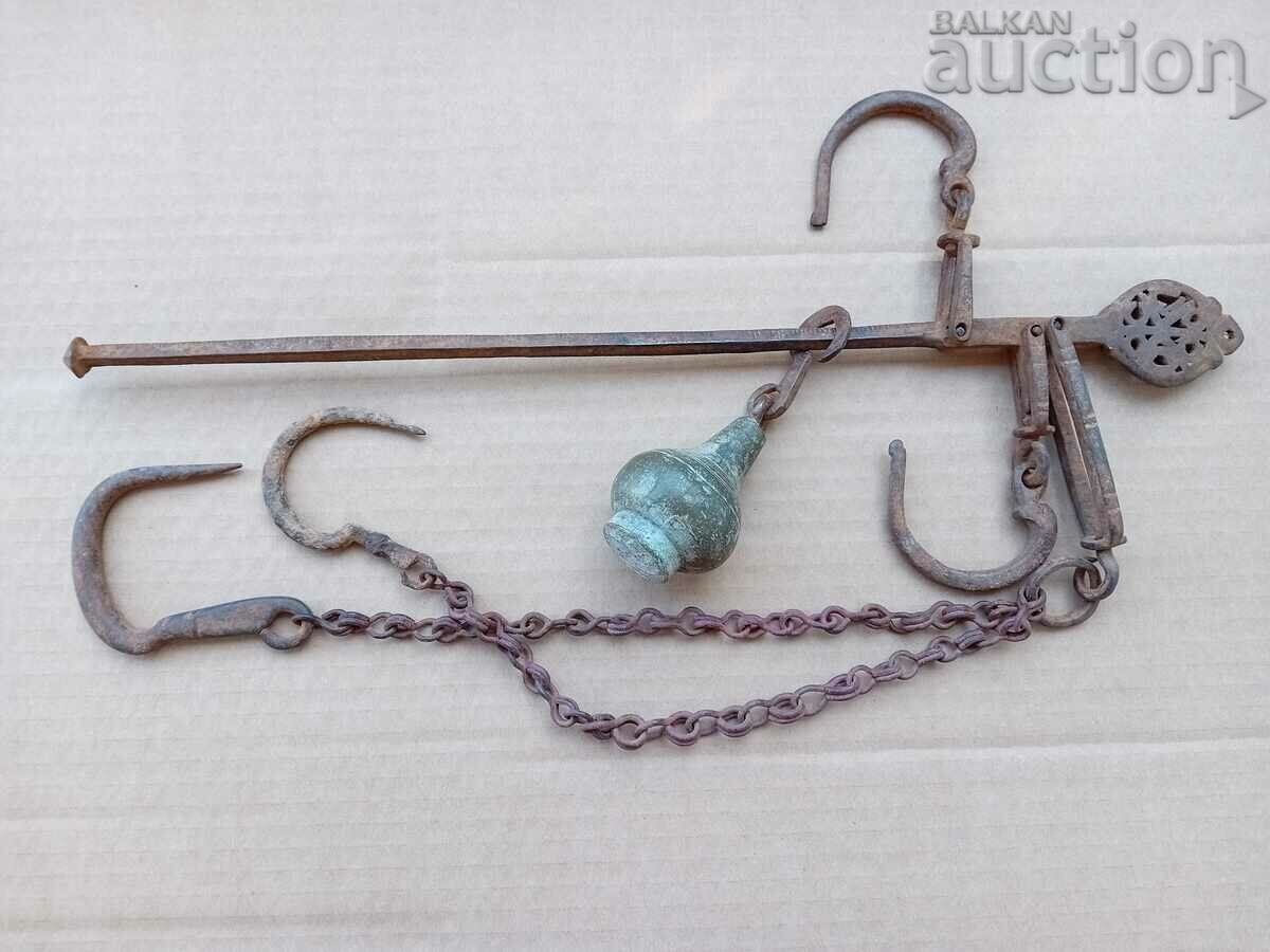 Auction antique ottoman scale with mace scales in oki wrought iron Auction antique ottoman scale with mace scales in oki wrought iron