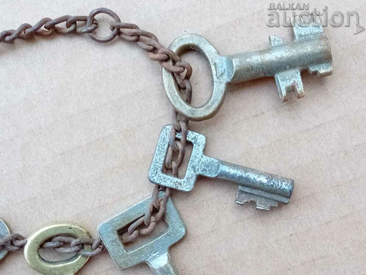 LOT OLD KEYS KEY LOCK LOCK LOCK - 6