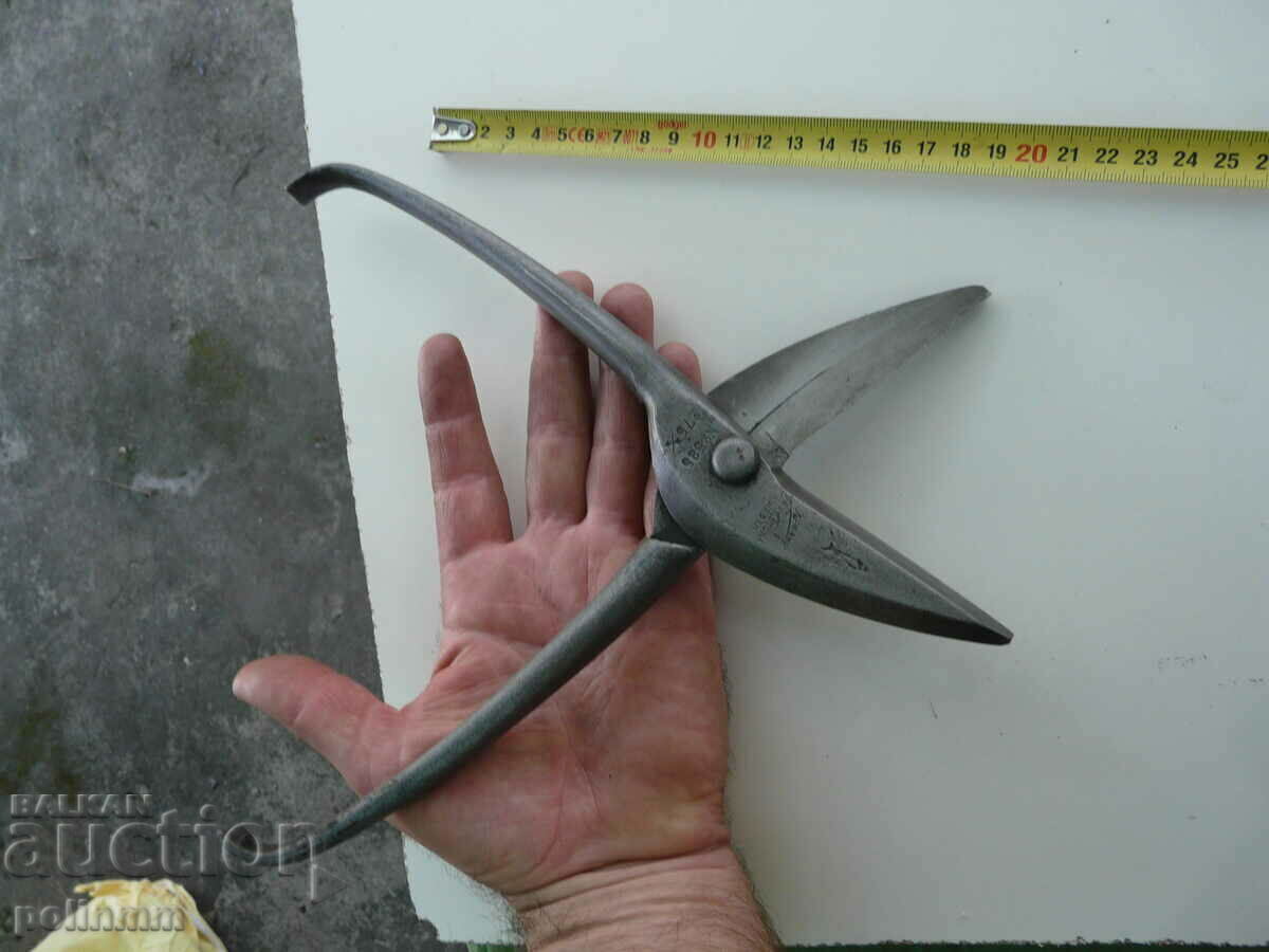 Auction Swedish sheet metal shears Eskilstuna Auction Swedish sheet metal shears Eskilstuna