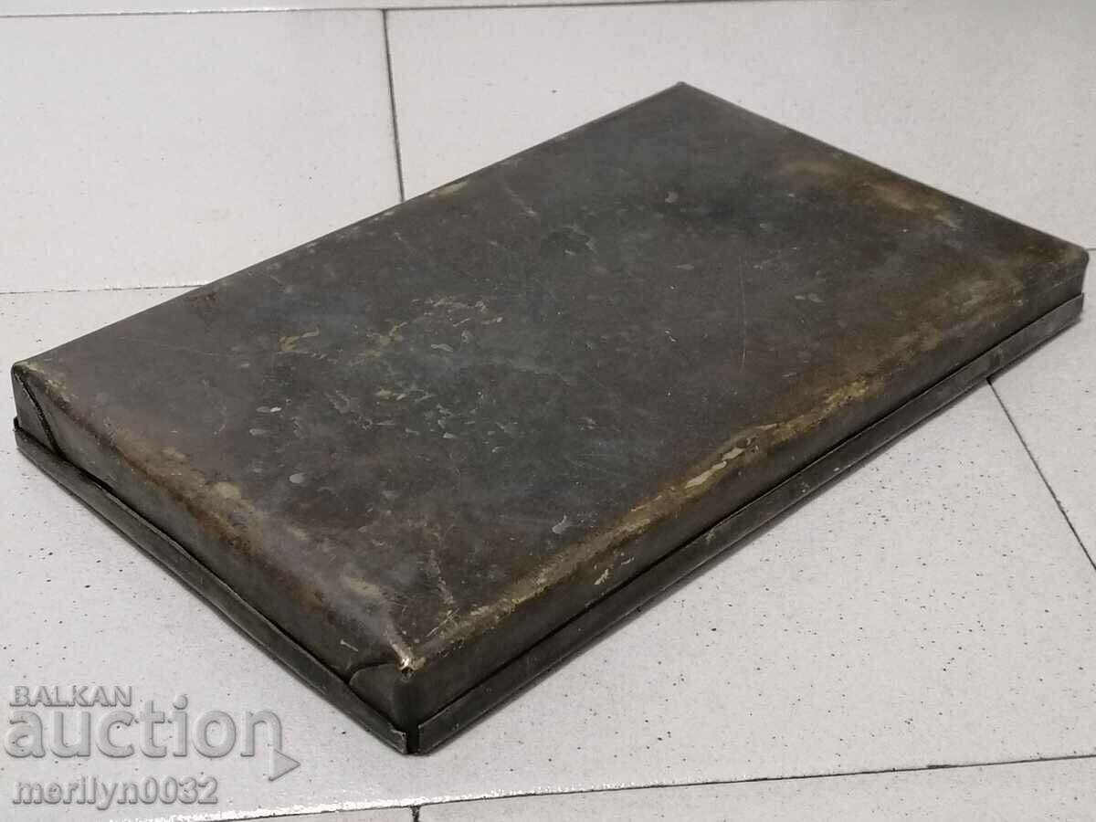 Auction Old pan brass pan casserole dish Auction Old pan brass pan casserole dish