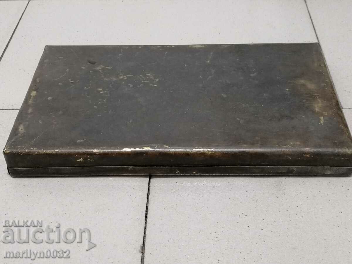 Delivery of Old pan brass pan casserole dish Delivery of Old pan brass pan casserole dish