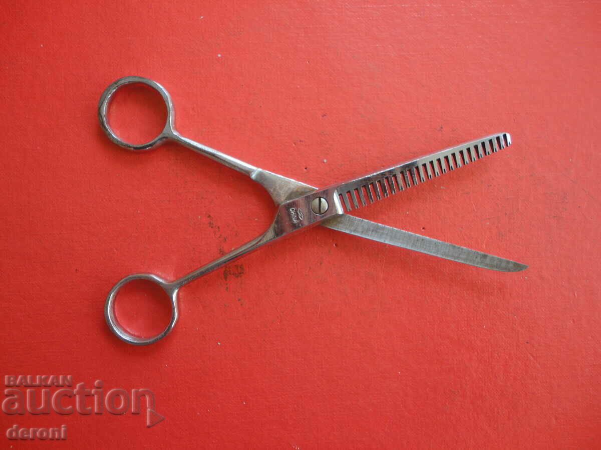 Hairdressing scissors 6 with price 10.00 BGN | € 5.11