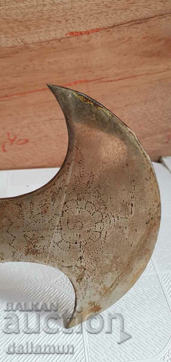 Auction old souvenir weapon Auction old souvenir weapon