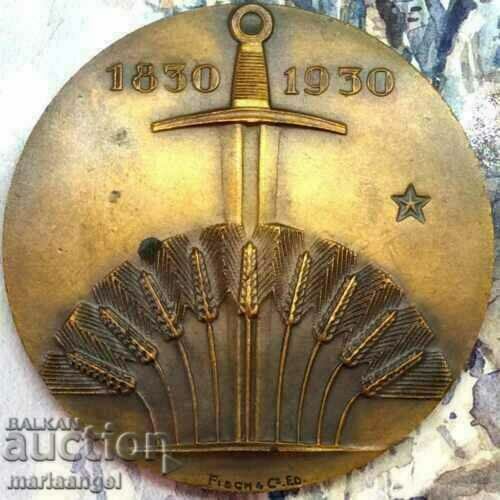 Белгия медал "100 години на кралство" 50мм 48г бронз
