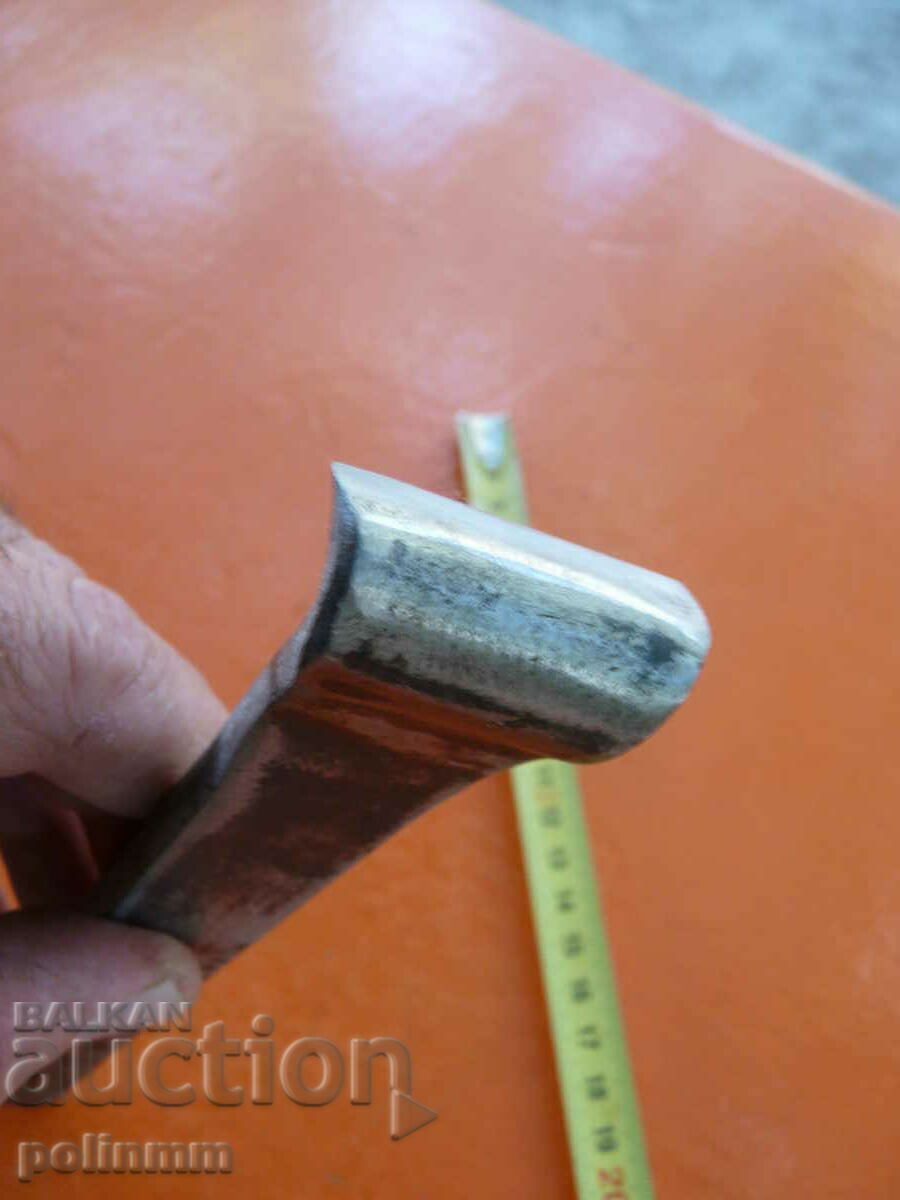 Auction  Rare craft tool