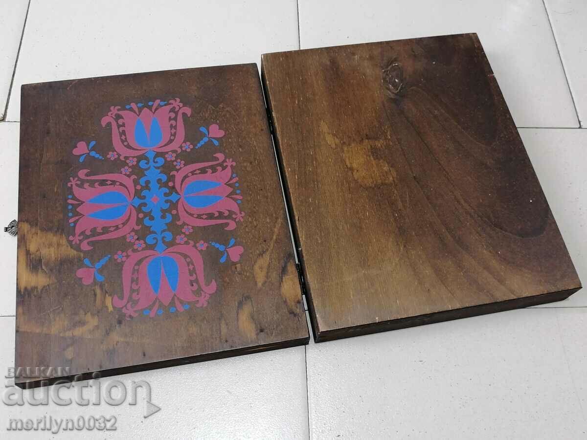 Аукцион Кутия за бижута ръчна изработка Аукцион Кутия за бижута ръчна изработка