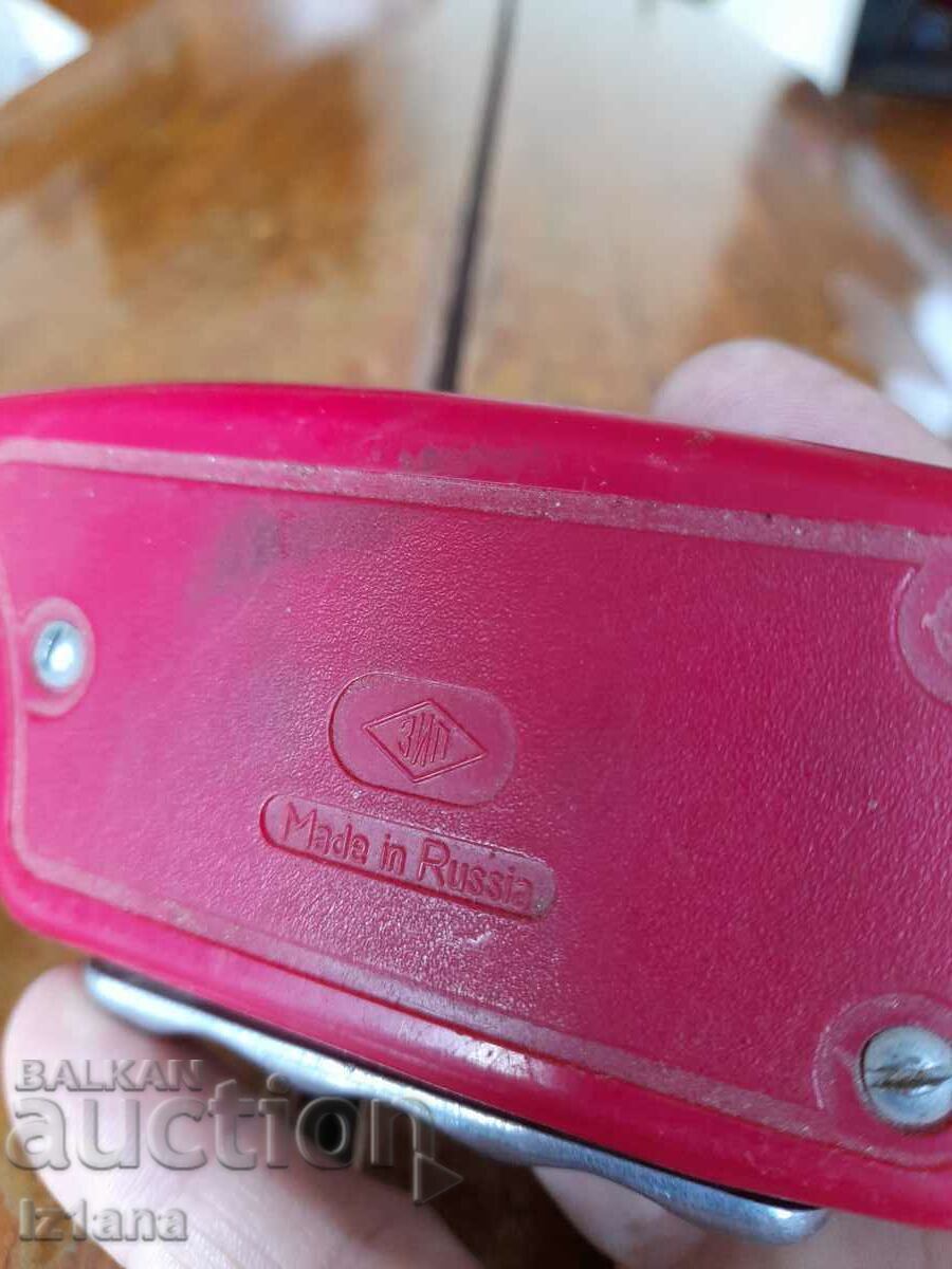 Auction Old dynamo flashlight Auction Old dynamo flashlight