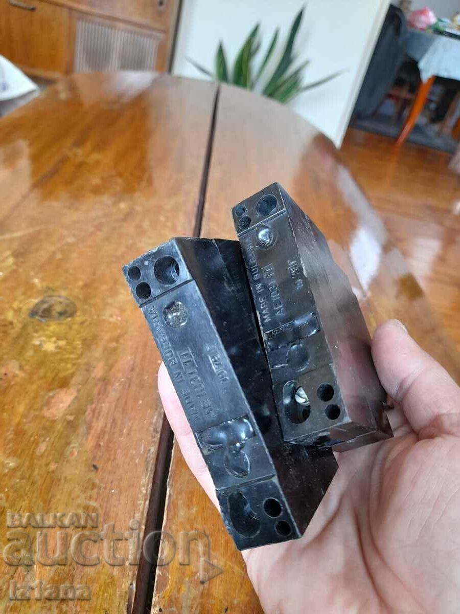 Delivery of Old automatic fuse, fuses, fuse Delivery of Old automatic fuse, fuses, fuse