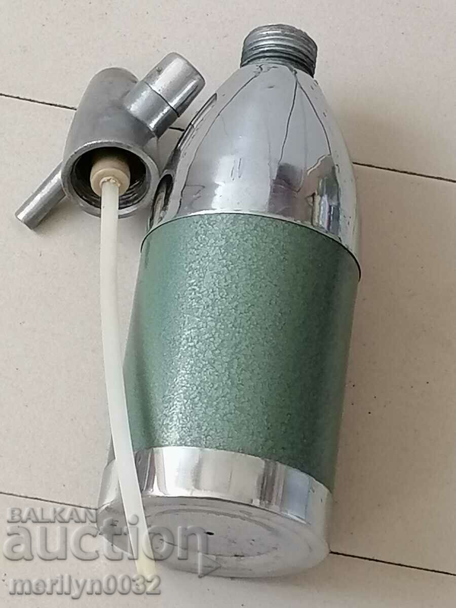 Παράδοση Παλιό σιφόνι, σόδα, ανθρακούχο νερό, σόδα Παράδοση Παλιό σιφόνι, σόδα, ανθρακούχο νερό, σόδα