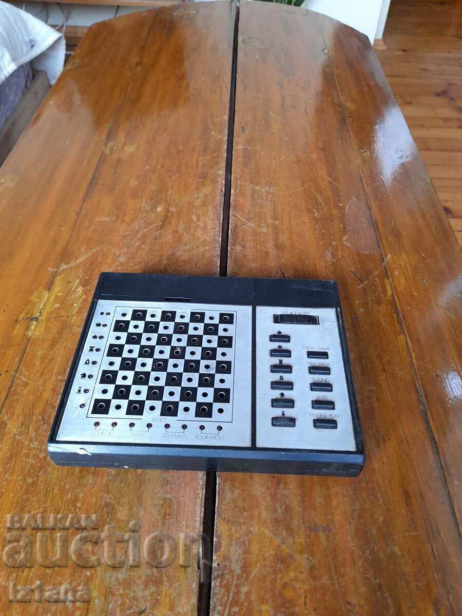 Un vechi joc de șah