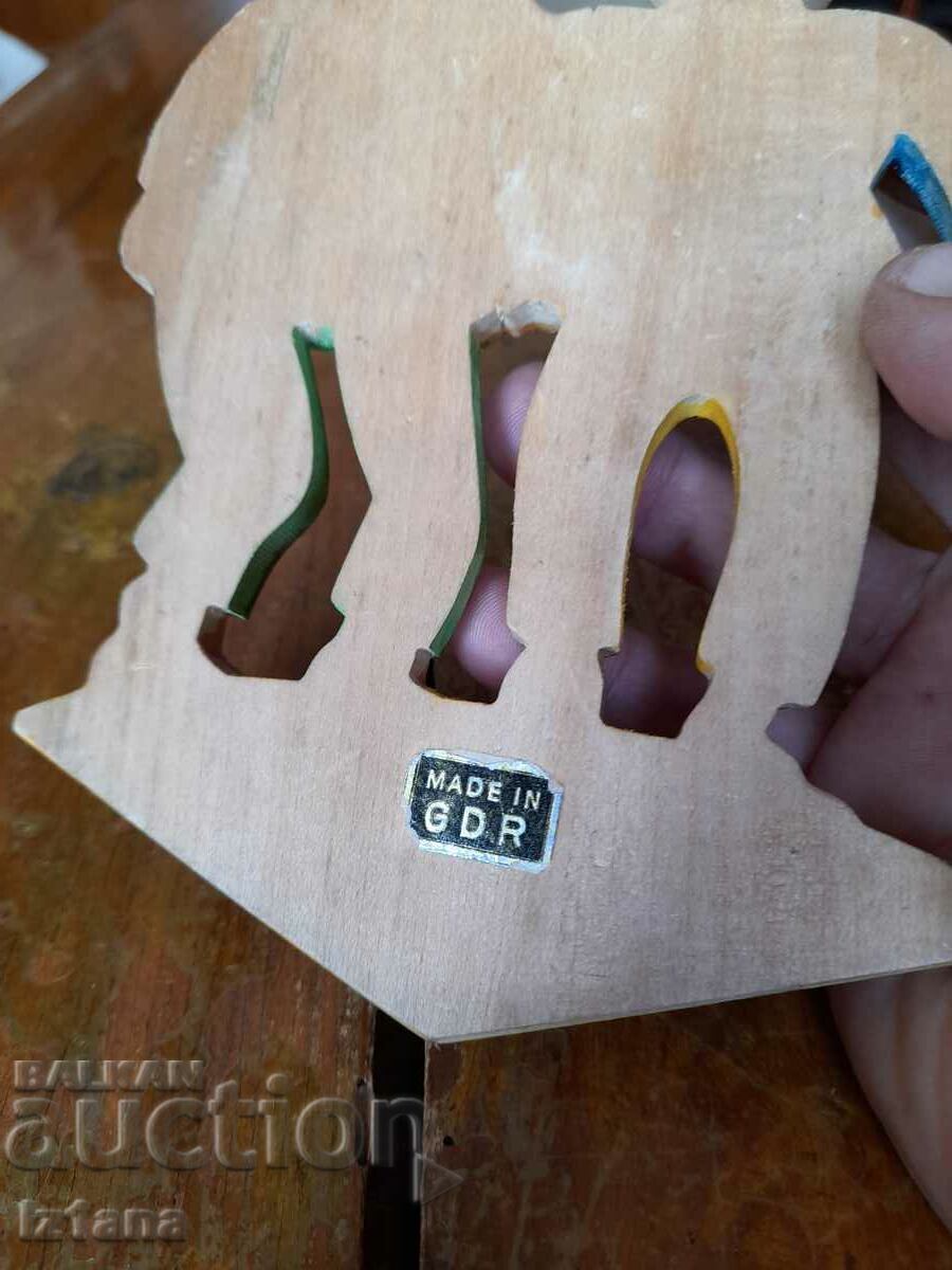 Delivery of Old wooden decoration Max and Moritz Delivery of Old wooden decoration Max and Moritz