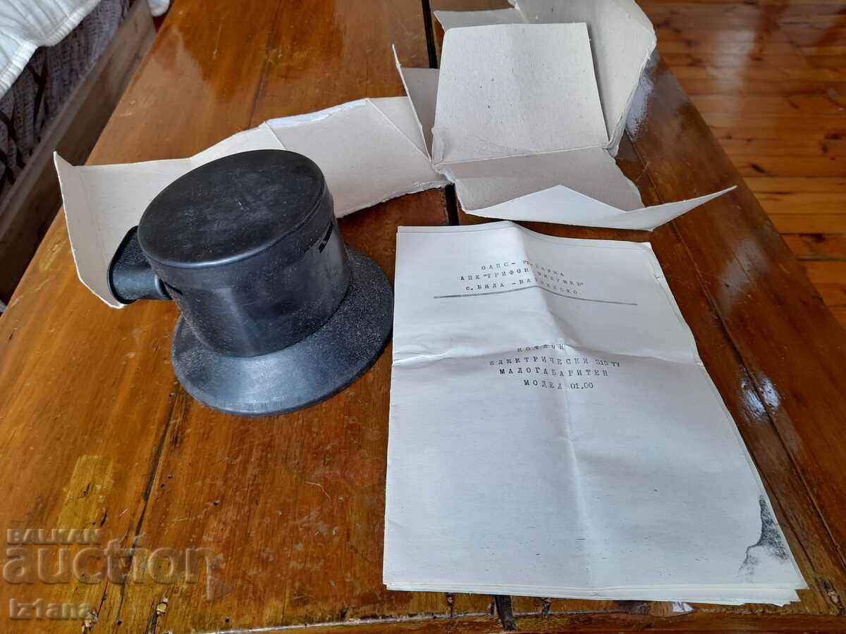 Auction Old electric stove Auction Old electric stove