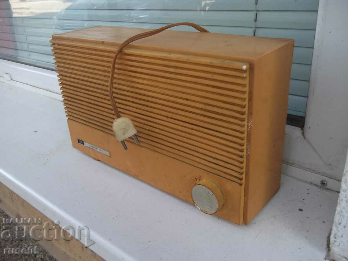 Δημοπρασία Ραδιοσημείο «TONMEISTOR - VA- III» από τη Σώτσα εργάζεται Δημοπρασία Ραδιοσημείο «TONMEISTOR - VA- III» από τη Σώτσα εργάζεται