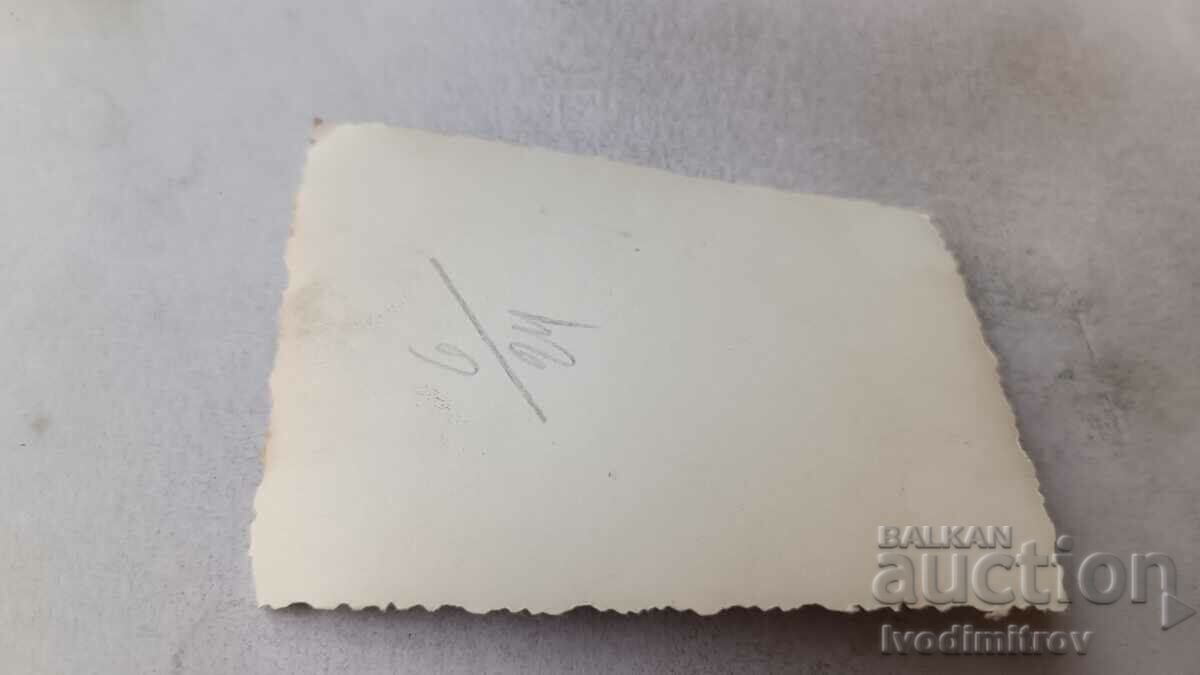 Photo Bulgarian heroes at an international celebration with price 1.35 BGN | € 0.69 Photo Bulgarian heroes at an international celebration with price 1.35 BGN | € 0.69