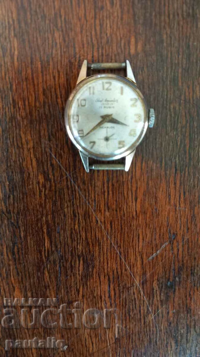 Auction SWISS WOMEN'S GOLD PLATED WRIST WATCH Auction SWISS WOMEN'S GOLD PLATED WRIST WATCH