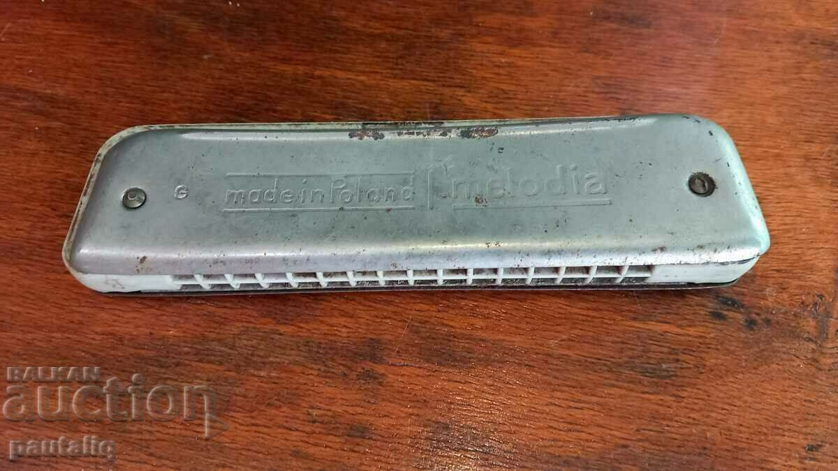 OLD HARMONICA MELODY