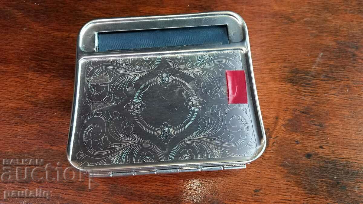 CIGARETTE ROLLER with price 5.00 BGN | € 2.56